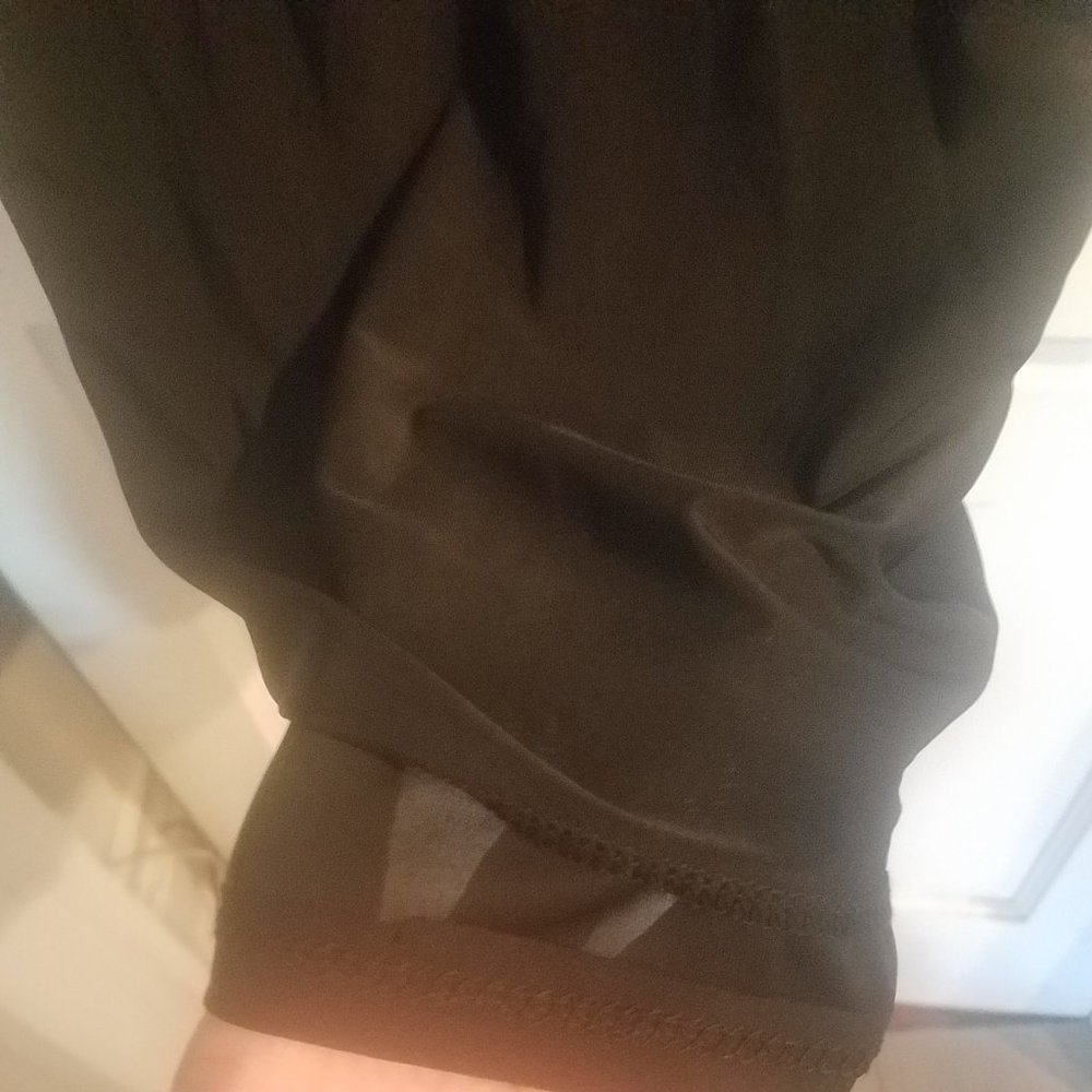 BLACK MIDI DRESS - Picture 3 of 4